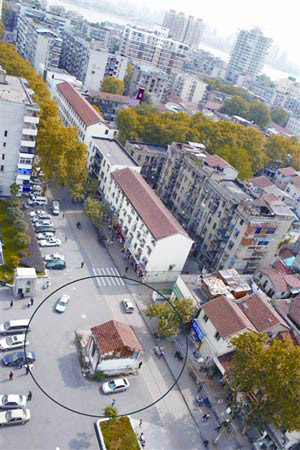 沒有最牛，只有更牛!全球超牛釘子戶大集合! (3)