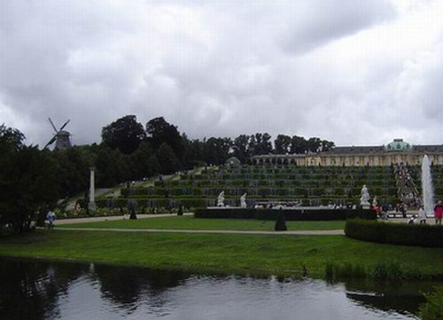 沒有最牛，只有更牛!全球超牛釘子戶大集合! (6)