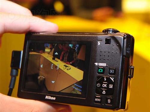 入門(mén)級(jí)卡片相機(jī)尼康S1000pj僅售1965元