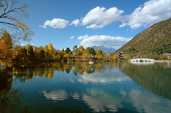 藍(lán)天白云 藍(lán)天白云